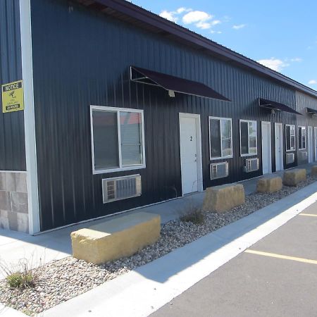 Riverfront Studio Suites Mankato Bagian luar foto
