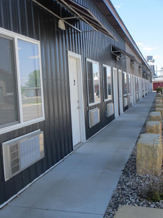 Riverfront Studio Suites Mankato Bagian luar foto